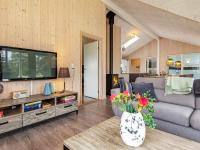 TV a/nebo společenská místnost v ubytování Luxury Retreat in albaek - By Traum Ferienwohnungen