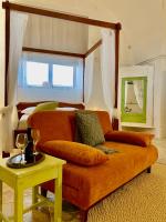 A seating area at Il Nachiro