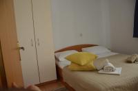 Posteľ alebo postele v izbe v ubytovaní Apartments Burcul Pag