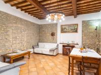 Posedenie v ubytovaní Holiday Home Le Buche-1 by Interhome