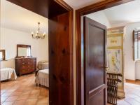 Posteľ alebo postele v izbe v ubytovaní Holiday Home Le Buche-1 by Interhome
