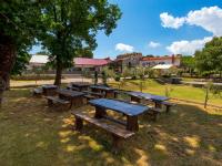 Vonkajšia záhrada v ubytovaní Holiday Home Diana by Interhome