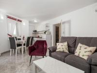 Kuchyňa alebo kuchynka v ubytovaní Holiday Home Diana by Interhome