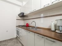 Kuchyňa alebo kuchynka v ubytovaní Holiday Home Diana by Interhome