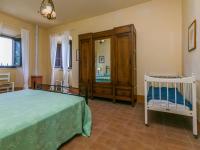 Posteľ alebo postele v izbe v ubytovaní Holiday Home Buca dei Merli by Interhome