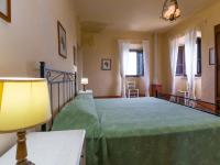 Posteľ alebo postele v izbe v ubytovaní Holiday Home Buca dei Merli by Interhome
