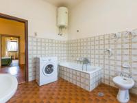 Kúpeľňa v ubytovaní Holiday Home Buca dei Merli by Interhome