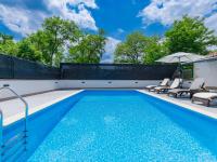 Bazén v ubytovaní Holiday Home Susanne by Interhome alebo v jeho blízkosti