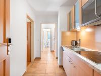 Kuchyňa alebo kuchynka v ubytovaní Apartment Rosa-5 by Interhome