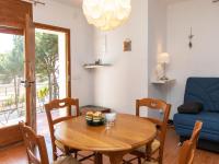 Posedenie v ubytovaní Apartment Les Cigales by Interhome