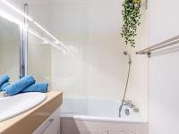 Kúpeľňa v ubytovaní Apartment Le Maeva by Interhome