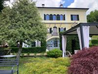 Vonkajšia záhrada v ubytovaní villa taro