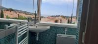Łazienka w obiekcie Superbe appartement avec balcon vue mer !