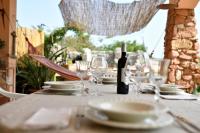 Reštaurácia alebo iné gastronomické zariadenie v ubytovaní Villa Belvedere-appartamento Family