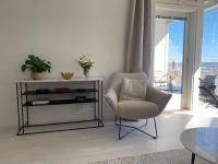 Půdorys ubytování Luxury 1-bedroom apartment with sauna and sea view