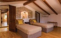 Postel nebo postele na pokoji v ubytování Holiday Home Manjadvorci Manjadvorci