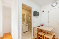 Villa Apartments & Suitesにあるキッチンまたは簡易キッチン