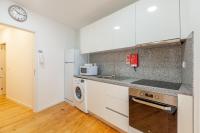 Villa Apartments & Suitesにあるキッチンまたは簡易キッチン