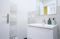 Kúpeľňa v ubytovaní L'Egyptien, T2 hypercentre chic et cosy, Wifi par SOVALFI