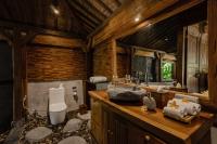 Bubu Mesari Ubud Villaにあるバスルーム