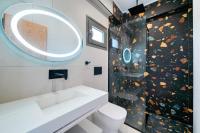 Koupelna v ubytování Valen Mare Suites