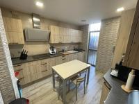 Kuchyň nebo kuchyňský kout v ubytování Precioso y renovado apartamento cerca de la playa