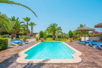 The swimming pool at or close to Ca Na Pepa