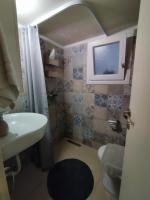 Kúpeľňa v ubytovaní Cozy Apartment in the Heart of Thessaloniki