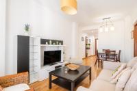 Televízia a/alebo spoločenská miestnosť v ubytovaní Apartamento Capuchinos Centro by Renthas