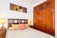 Posteľ alebo postele v izbe v ubytovaní Apartamento Capuchinos Centro by Renthas