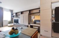 A kitchen or kitchenette at Kornelia Residence
