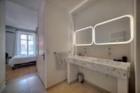 Kúpeľňa v ubytovaní Superbe 3 pieces Moderne et tres Central A2B233