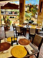 Restaurace v ubytování Hotel Hicasua y Centro de Convenciones