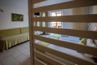 Postel nebo postele na pokoji v ubytování Ilian Beach & Apartments