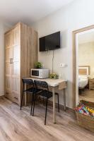 Kuchyňa alebo kuchynka v ubytovaní Apartamentos Lola Beach