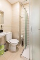Kúpeľňa v ubytovaní Apartamentos Lola Beach