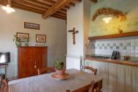 Kuchyňa alebo kuchynka v ubytovaní Agriturismo Tenuta Roccaccia