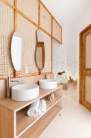A bathroom at Faos Exclusive Suites