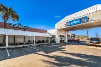 フローレンスにあるStudio 6 Florence, SCの駐車場のあるコンビニエンスストア