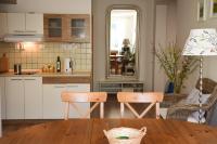 Kuchnia lub aneks kuchenny w obiekcie Štýlový apartmán v srdci Donovalov