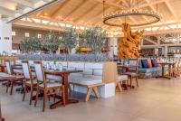 En restaurant eller et andet spisested på Ikaros Beach, Luxury Resort & Spa - Adults Only