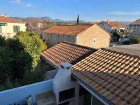 Plan piętra w obiekcie Haut de villa très bien équipé avec jardin, piscine, proche centre ville Sanary