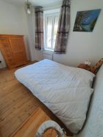 Posteľ alebo postele v izbe v ubytovaní appartement rénové et lumineux a mers les bains au dessus d'un ancien commerce mersois en duplex pour 4 personnes pour du repos, des vacances ou pour le travail