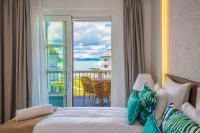 Posteľ alebo postele v izbe v ubytovaní BalaLake Resort
