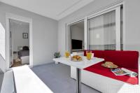 TV a/nebo společenská místnost v ubytování Apartman Roza, prekrasni novi apartman s parkingom