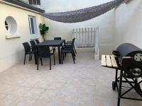 Patio alebo iná vonkajšia časť ubytovania LA VILLA CAPUCINE