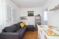 Kuchyň nebo kuchyňský kout v ubytování Apartments Nataša
