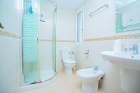 A bathroom at 075 Altos Magic House - Alicante Holiday