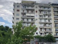 The building in which Az apartmant is located
