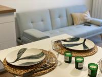 Część wypoczynkowa w obiekcie Superbe appartement La Rochelle